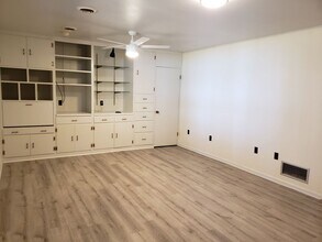 32 Russell Ln in Russellville, AR - Building Photo - Building Photo