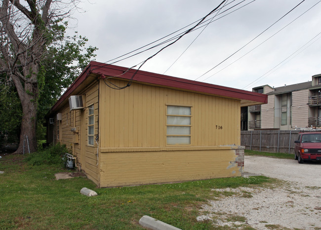 716 Central Ave in New Orleans, LA - Foto de edificio - Building Photo