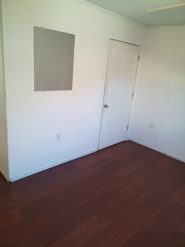 250 Pioneer Dr in Dillon, MT - Building Photo - Building Photo