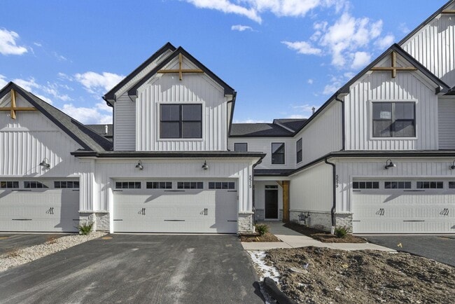 property at 5515 Fawnsbury Ct