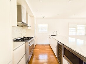 16-10 150th Pl in Queens, NY - Building Photo - Building Photo