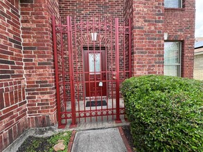 19419 Remington Bend Dr in Houston, TX - Building Photo - Building Photo