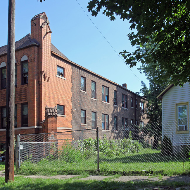 1080 Morrell St in Detroit, MI - Foto de edificio - Building Photo