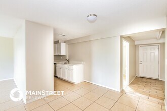 8781 Fay Ave in North Port, FL - Building Photo - Building Photo
