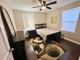 1518 Columbia Cir in Decatur, GA - Building Photo