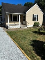 114 S Center St in Bardstown, KY - Building Photo