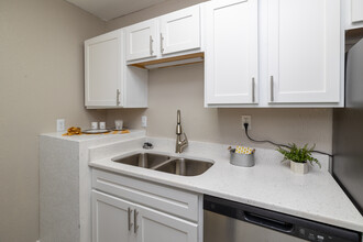 Park View Apartments in Mauldin, SC - Building Photo - Building Photo
