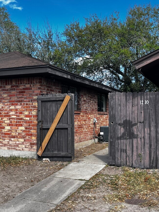 property at 1210 N Star Circle Dr