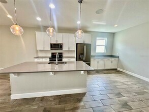 710 Spring Creek Dr in Auburndale, FL - Building Photo - Building Photo