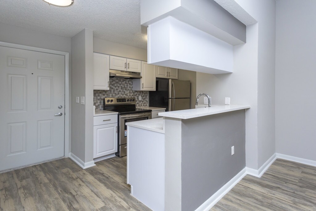 ARIUM Lincoln Pointe Apartments in Aventura, FL