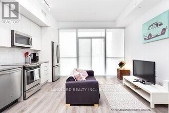 50 Bruyeres Mews in Toronto, ON - Building Photo - Building Photo