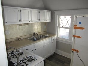 119 Tennyson Ct in Elgin, IL - Building Photo - Building Photo