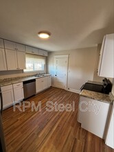 1938 E 6th St in Pueblo, CO - Building Photo - Building Photo