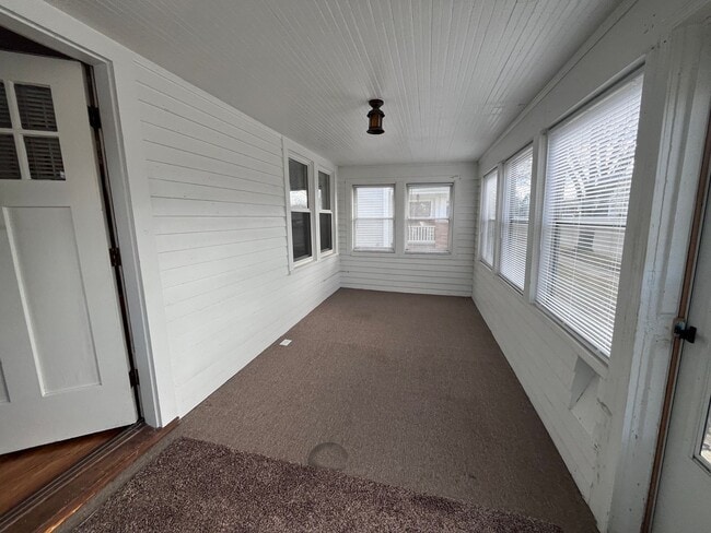 4201 S Wayne Ave in Fort Wayne, IN - Building Photo - Building Photo