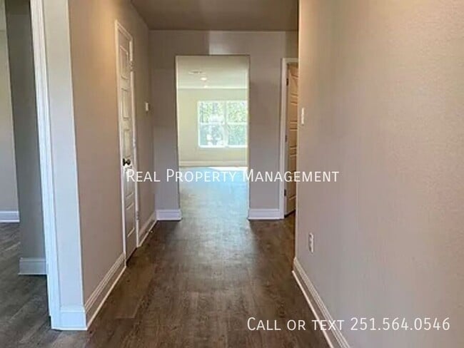2552 Thornbury Lp in Mobile, AL - Building Photo - Building Photo