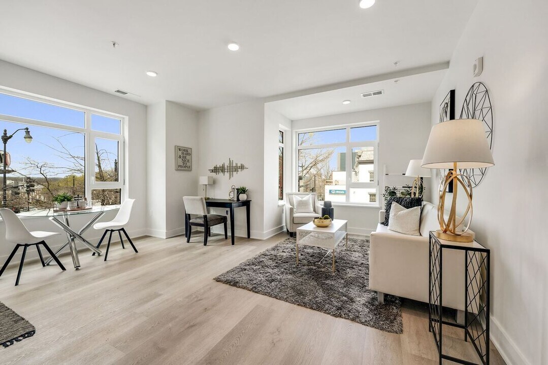 3831 Georgia Ave NW in Washington, DC - Building Photo