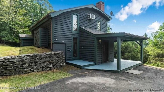 property at 376 Abbey Rd