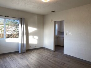 3513 Oregon St in Eureka, CA - Building Photo - Building Photo