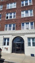 1691 Commonwealth Ave in Boston, MA - Building Photo