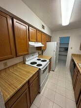 6500 Sands Point Dr in Houston, TX - Building Photo - Building Photo