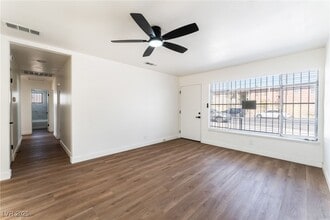 1648 J St in Las Vegas, NV - Building Photo - Building Photo