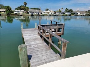 12035 6th St E in Treasure Island, FL - Building Photo - Building Photo