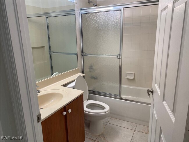 property at 15270 Summit Pl Cir
