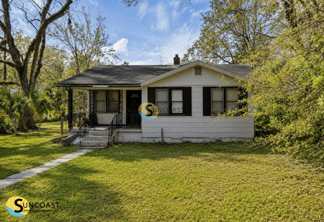 property at 2950 Warrington St