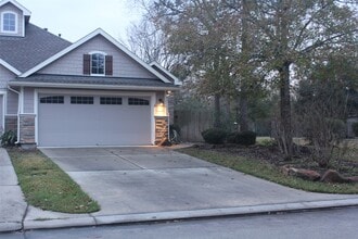 111 W Kentwick Pl in Conroe, TX - Building Photo - Building Photo