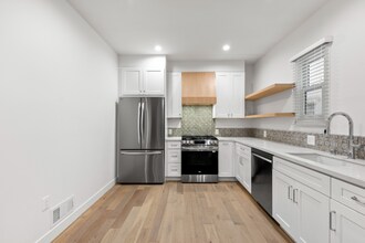 6511 Orange St, Unit 6511 in Los Angeles, CA - Building Photo - Building Photo