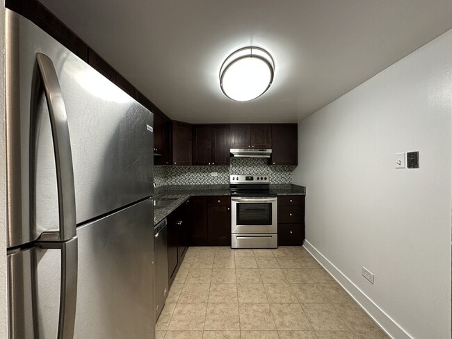 525 N Quentin Rd in Palatine, IL - Building Photo - Building Photo