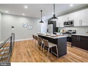 1317 N 7th St in Philadelphia, PA - Building Photo - Building Photo
