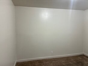 325 Sunnyside St in Festus, MO - Foto de edificio - Building Photo