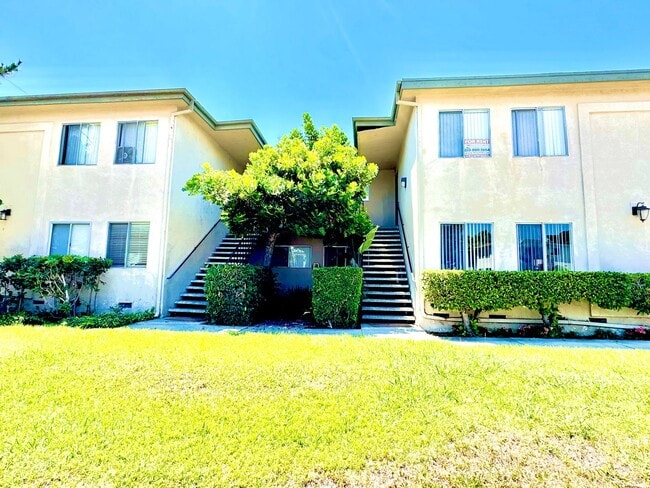 property at 850 Eucalyptus Ave