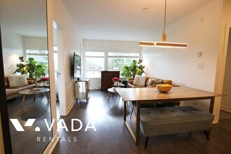 2858 W 4th Ave in Vancouver, BC - Building Photo - Building Photo