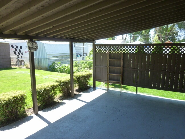 1211 W Dalke Ave in Spokane, WA - Foto de edificio - Building Photo