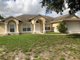 705 SW Monsoon Rd in Port St. Lucie, FL - Building Photo