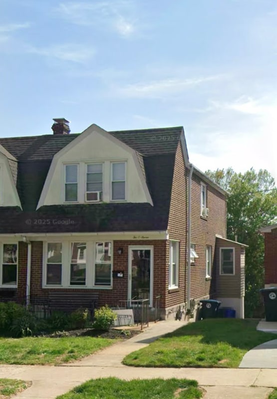 property at 207 E 11th Ave