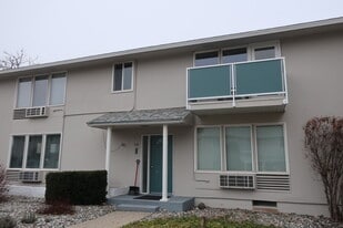 115 Lavender Ct, Unit 13 in Wenatchee, WA - Building Photo