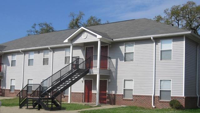 Candlewood Villas in Gulfport, MS - Foto de edificio