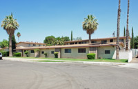 4621-4641 E Andrews Ave in Fresno, CA - Foto de edificio - Building Photo