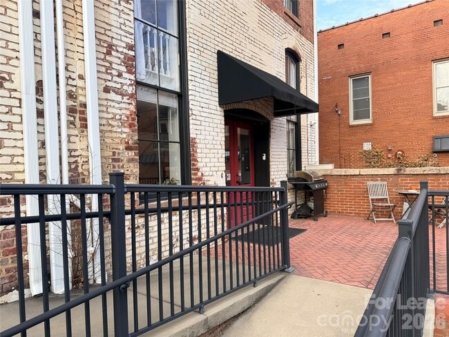 113 N Main St in Salisbury, NC - Building Photo - Building Photo