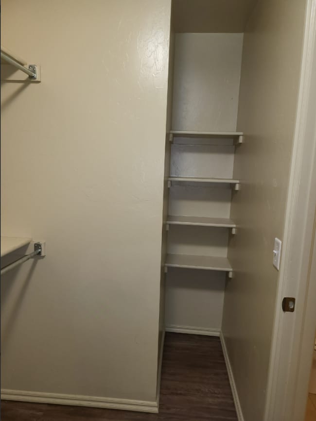 921 West Prairie Wind Way in Mustang, OK - Building Photo - Building Photo