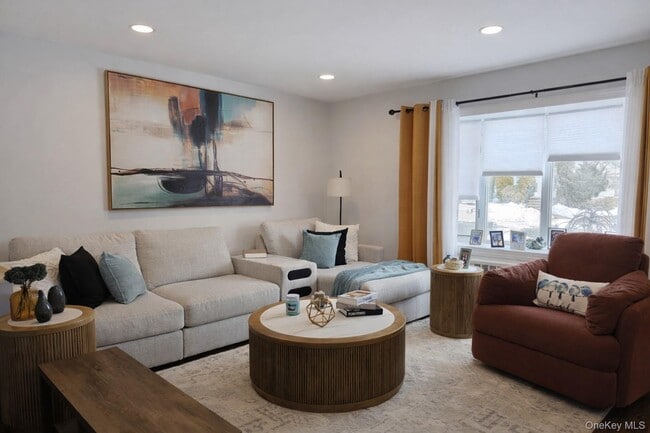 181 Barrymore Blvd in Franklin Square, NY - Building Photo - Building Photo