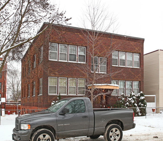 704 Hague Ave in St. Paul, MN - Building Photo - Building Photo