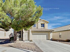 8068 Sweet Clover Ct in Las Vegas, NV - Building Photo