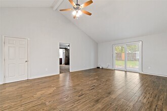 12015 Pompton Dr in Houston, TX - Building Photo - Building Photo