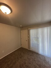 2019 SW Canyon Dr in Redmond, OR - Building Photo - Building Photo