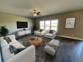 8225 Catberry Trl in Fort Wayne, IN - Building Photo - Building Photo