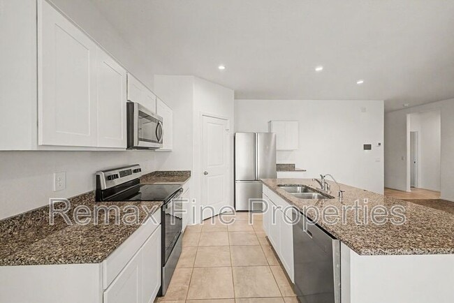 property at 1566 E Fletcher Dr
